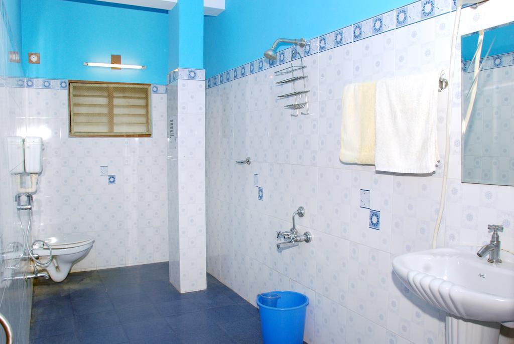 Leelu Homestay Kochi Δωμάτιο φωτογραφία