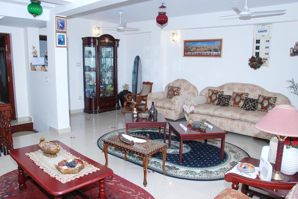 Leelu Homestay Kochi Εξωτερικό φωτογραφία